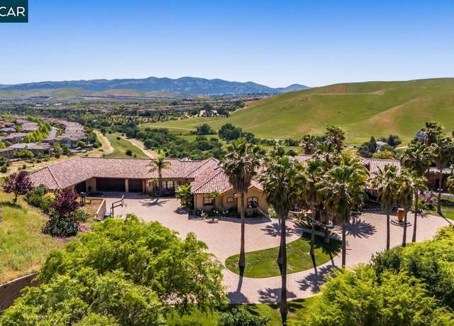 Property at 1615 Lawrence Rd, Danville, CA 94506, 4 beds, 5 baths