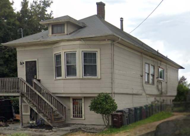 Property at 6215 Dover St, Oakland, CA 94609, 5 beds, 2 baths