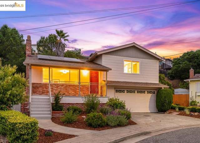 Property at 21 Maggiora Ct, Oakland, CA 94605, 3 beds, 2.5 baths