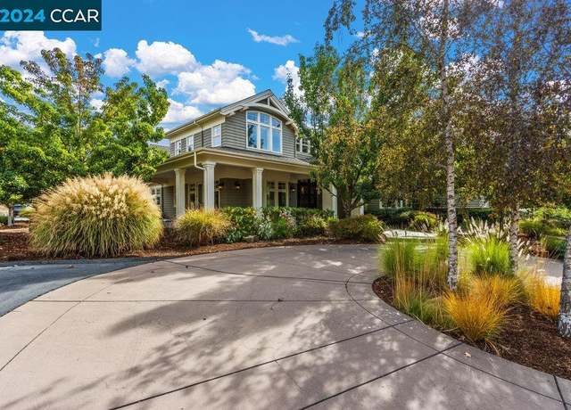Property at 8 Julianna Ct, Moraga, CA 94556, 6 beds, 5.5 baths