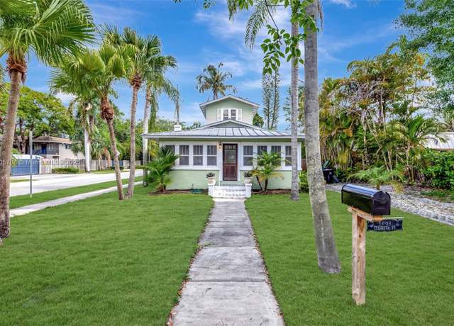 Property at 1031 SW 4th St, Fort Lauderdale, FL 33312, 3 beds, 2 baths
