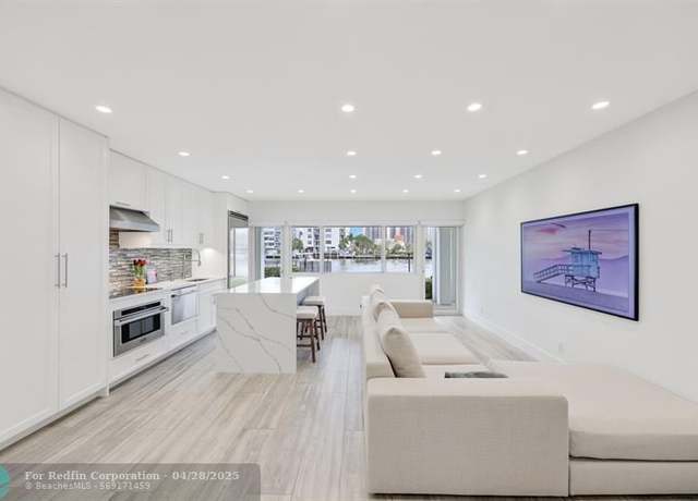 Property at 2895 NE 32nd St #107, Fort Lauderdale, FL 33306, 1 bed, 1 bath