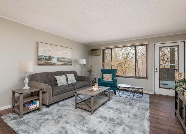 Property at 4001 Heritage Hills Dr #105, Bloomington, MN 55437, 3 beds, 2 baths