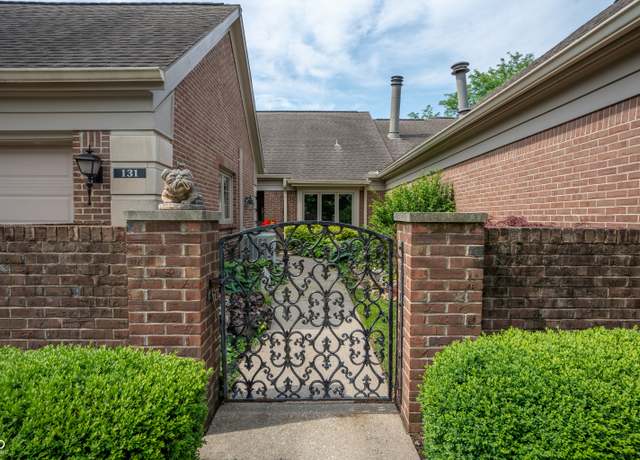Property at 131 Olde Mill Bay, Indianapolis, IN 46260, 2 beds, 2 baths