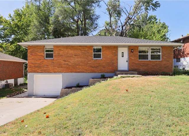 Property at 4814 N White Ave, Kansas City, MO 64119, 3 beds, 1.5 baths