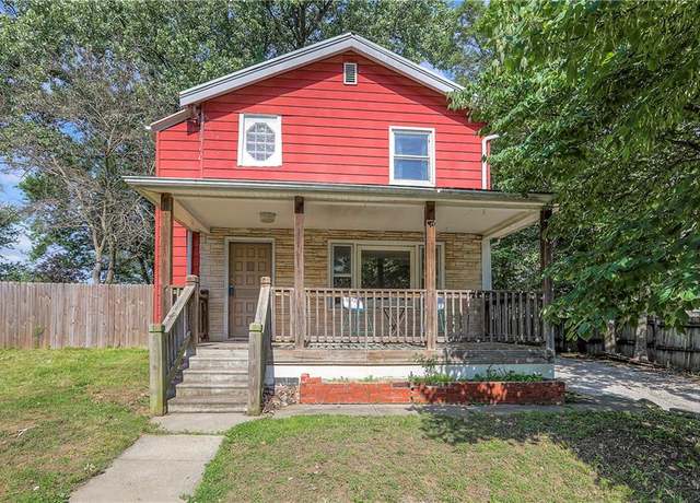 Property at 5032 N Bellaire Ave, Kansas City, MO 64119, 3 beds, 2 baths