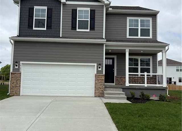 Property at 19611 W 201st St, Spring Hill, KS 66083, 4 beds, 2.5 baths