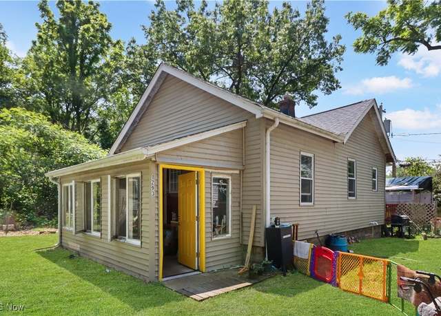 Property at 1293 W Jackson St, Painesville, OH 44077, 2 beds, 2 baths