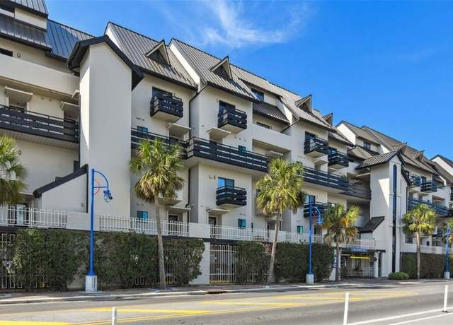 Property at 7300 Lakeshore Dr #4, New Orleans, LA 70124, 3 beds, 3.5 baths
