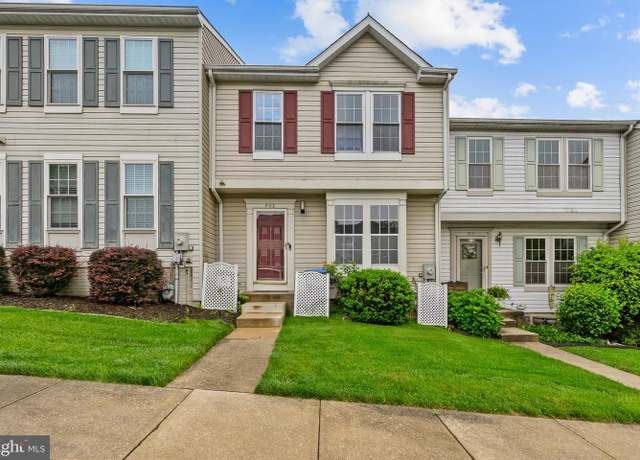 Property at 903 Glen Falls Ct, Newark, DE 19711, 3 beds, 2.5 baths