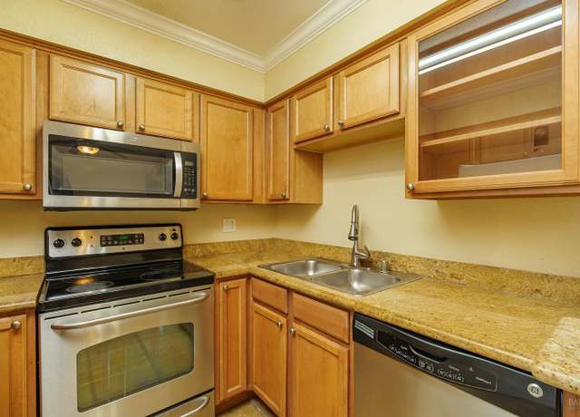 Property at 346 Eastridge Dr, San Ramon, CA 94582, 1 bed, 1 bath