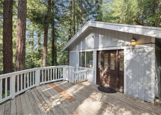 Property at 545 Edgewood Ave, Mill Valley, CA 94941, 2 beds, 2 baths