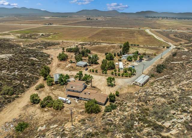 Property at 2100 S State St, Hemet, CA 92543, 21 beds, 8 baths