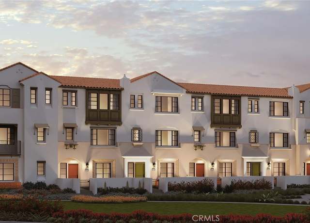 Property at 150 Bridle Dr, Burbank, CA 91506, 4 beds, 2.5 baths