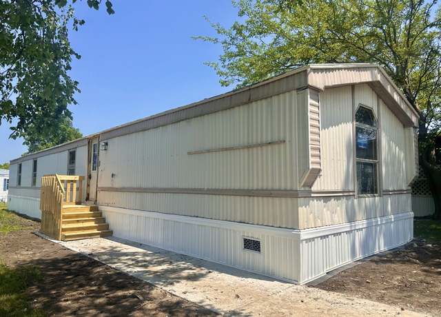 Property at 11907 N Illinois Ave #232, Kansas City, MO 64156, 3 beds, 2 baths