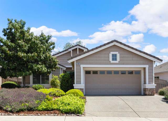 Property at 2007 Gatehouse Ln, Lincoln, CA 95648, 2 beds, 2 baths