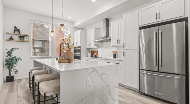 Photo of 182 Waters Park Cir, San Mateo, CA 94403