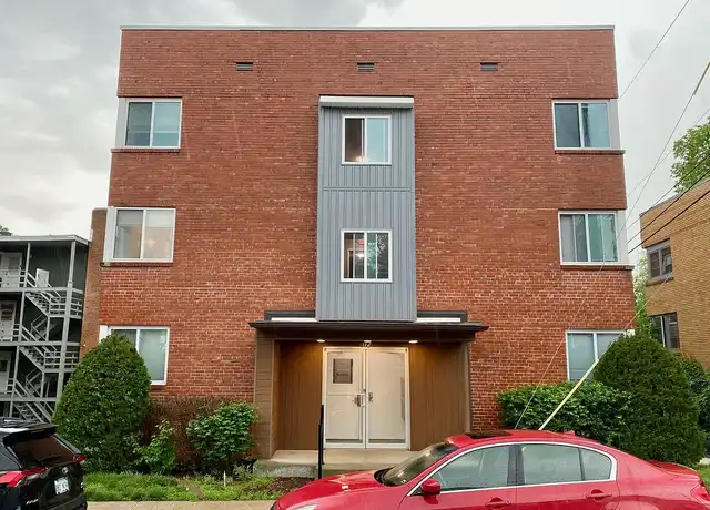 Property at Marlborough Apartments - 112 W 51st St, Kansas City, MO, 64112, 1 bed, 1 bath, [object Object]