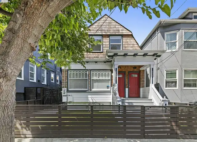 Property at 534 25th St Unit Upstairs, Oakland, CA, 94612, 2 beds, 1 bath, [object Object]