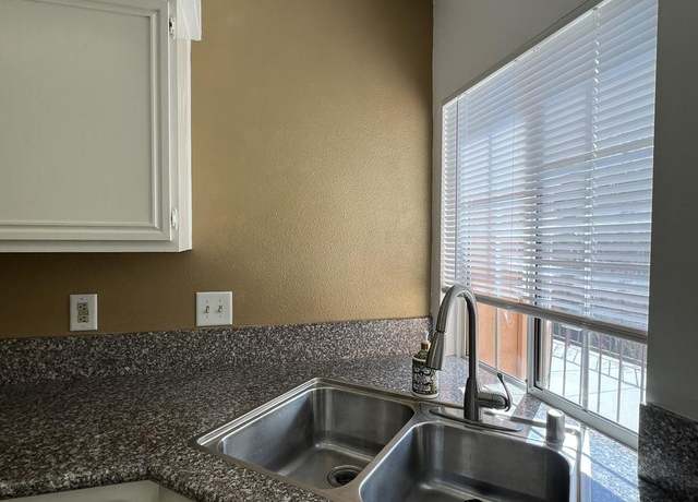 Photo of 18692 Caminito Cantilena #219, San Diego, CA 92128