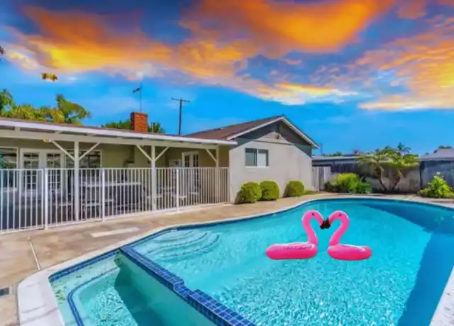 Property at 1516 W Brande Ave, Anaheim, CA, 92802, 5 beds, 2 baths, [object Object]