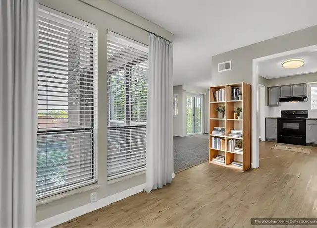 Property at Park South - 10841 State Line Rd, Kansas City, MO, 64114, 1-2 bed, 1.5-2 baths, [object Object]